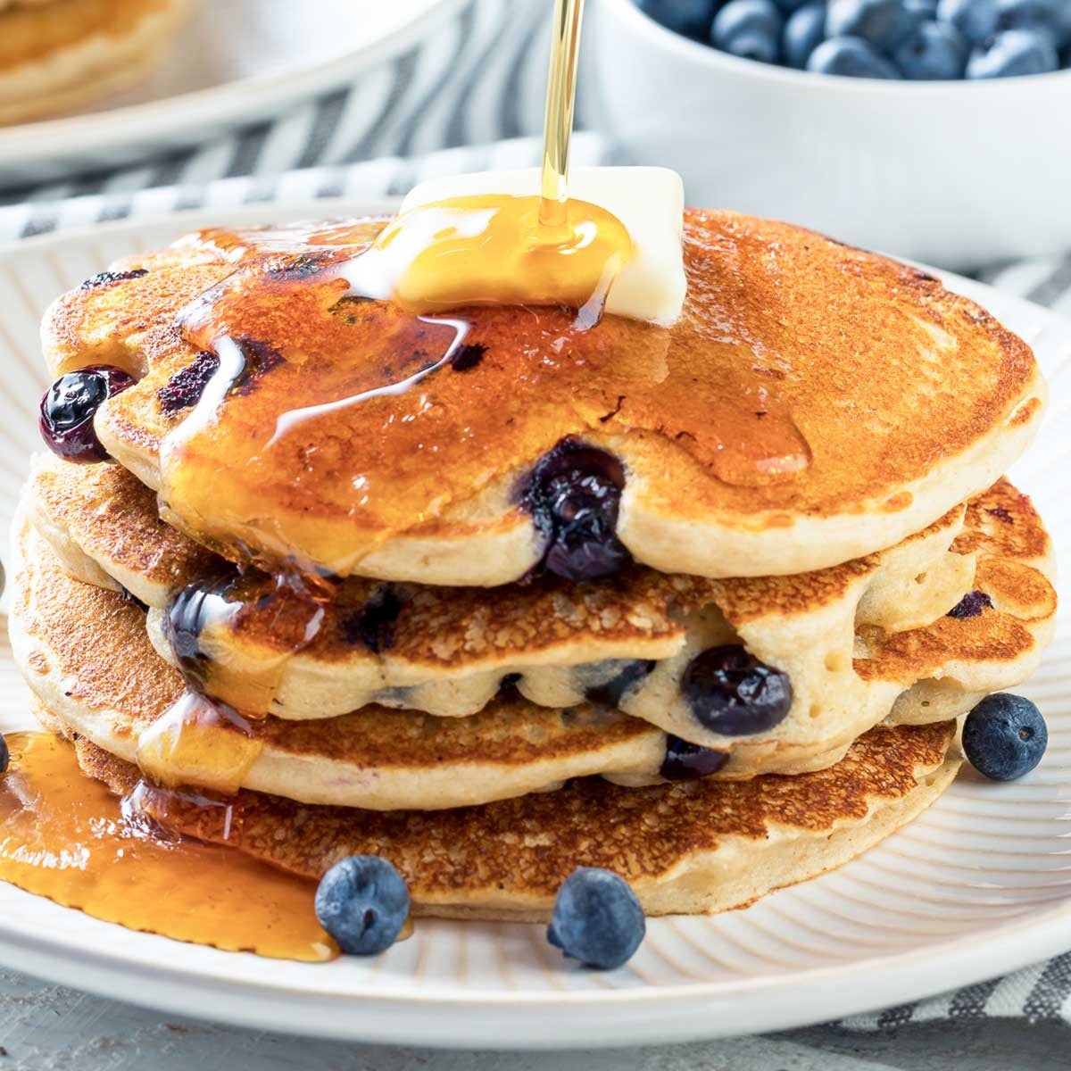 picture of blueberry pancakes